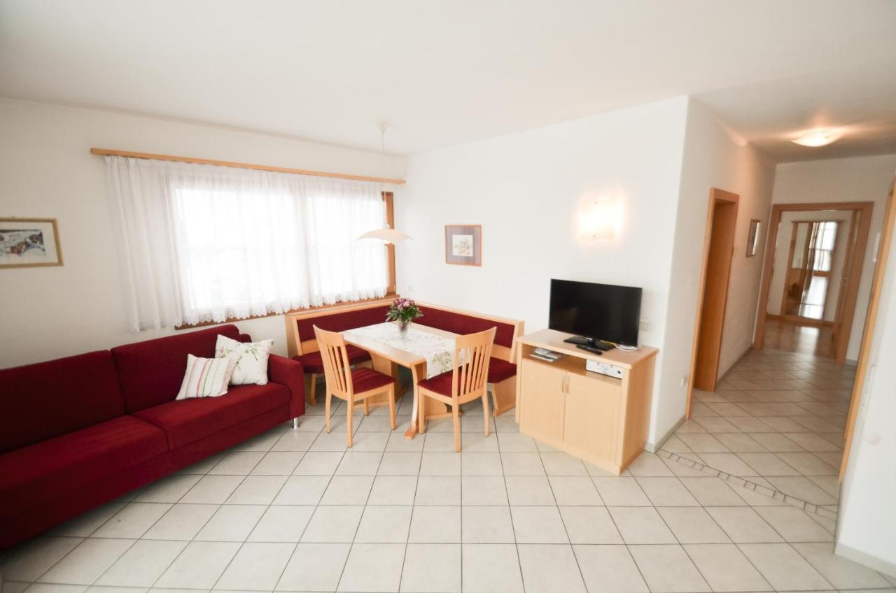 Pizzol-Hof Apartment Апиано сула Страда дел Вино Екстериор снимка